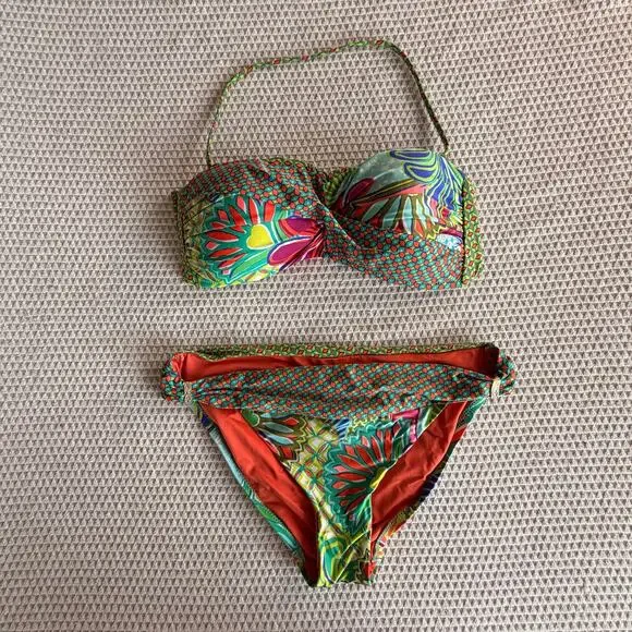 TRINA TURK ZANZIBAR BANDEAU Swimsuit Bikini SET Sz 8 Top & Sz 6 Bottom strap - Picture 4 of 10